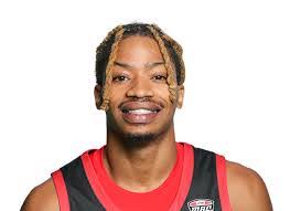 Darian White's Instagram, Twitter & Facebook