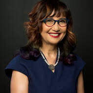 Lorraine Ballard's Instagram, Twitter & Facebook