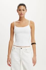 Women's Clothing & Accessories