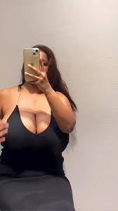 Charu Sharma · Reddxxx | the NSFW browser