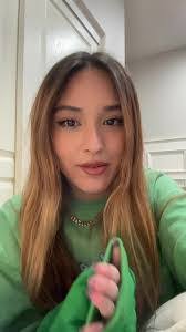 Caren Bradshaw's Instagram, Twitter & Facebook