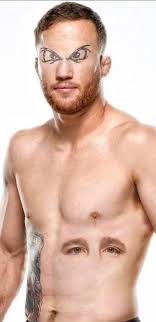 Justin Gaethje clarifies that he wasn't implying that Dustin Poirier,  Charles Oliveira and Arman Tsarukyan were ducking him 🤝 : r/ufc