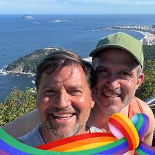 Who Remembers Backstage Restaurant and Footlights Bar On Woodard In Detroit  ?