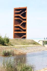 Blick Vom Sornoer Kanal Iba Landmarke Rostiger Nagel Gebaut Von Stefan Giers 2008 Alte Sornoer Strasse 01968 Senftenberg Deutsch Baustil Architektur Turm