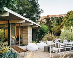 There's a dearth of landscape architectural work in the united states. Introducing Landscape Architecture For Midcentury Homes Mid Century Home
