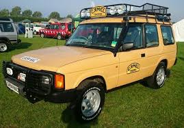 In april 1999 land rover and wbi announced: Land Rover Discovery 200 Tdi Prototype