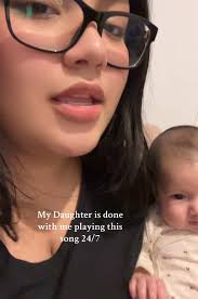 Her socks kept slipping off that’s why it’s missing 😅#fyp #paratii #fypシ  #loco