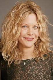 American Actress Meg Ryan Attends The Photocall For The Film Kate In 2021 Meg Ryan Hairstyles Meg Ryan Curly Hair Styles