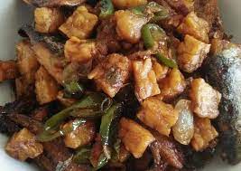 Resep ini pernah dimuat di: Cara Mudah Membuat Tumis Ikan Pindang Tempe Kecap Cabai Ijo Resep Enyak
