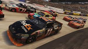 Naysayers dismiss driving in a nascar game as simply turning left, but series enthusiasts know that there's more to it than that. Nascar The Game 2011 Screenshots