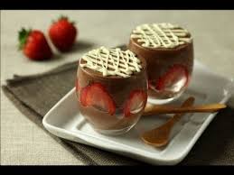 Recette De Mousse Chocolat Aux Fruits Rouges Youtube