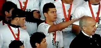 95% ljudi u hrvatskoj pjeva i slavi uz pjesmu lijepa li si. Der Blick Nimmt Sich Dragovic Vor Fussball International Derstandard At Sport