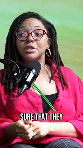 Leave it up to @freckledwhileblack to say it and put it