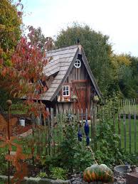 Hexenhaus Zum Selbst Aufbauen Vom Kunstler Kai Schaede Https Www Lieblingsplatz Home De Gartenhaus Lieblingsplatz Tuin Natuur