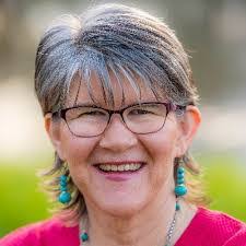 Trudy Scott's Instagram, Twitter & Facebook