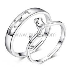 Best reviews guide analyzes and compares all matching rings of 2021. Gullei Com Matching Flower Couples Wedding Rings Set For 2 Personalized Couples Gifts Matching Necklaces Bracelets Custom Promise Rings
