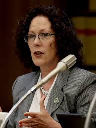 Val Hoyle takes lead in BOLI commissioner race