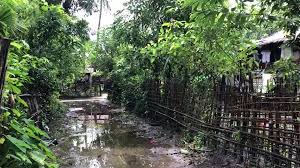 In myanmar's east alone, the un estimates that about 100,000 people have fled their homes. Myanmar Defiance And Propaganda As World Decries Abuses Against Rohingya The Washington Post