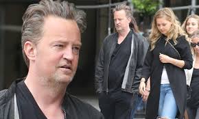 You can check out chas' detailed she's out of control filming locations page here. Matthew Perry Steps Out Out Mystery Blonde In New York Daily Mail Online
