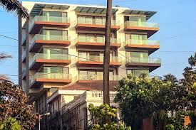 Mannat Is Shahrukh Khan S House In Bandra Lbb Mumbai Srk family resides in the bungalow.