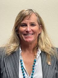 Wade Seal's Instagram, Twitter & Facebook