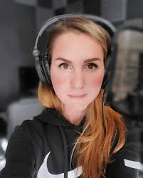 Check Out Vera Ostrova's Story