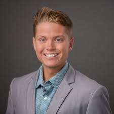 Kyle Pinkley's Instagram, Twitter & Facebook