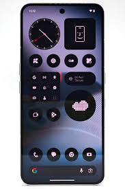 Nothing Phone (3) 延續透明設計語言，新增Glyph Matrix熒幕 ...