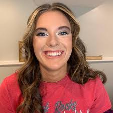 Amber Henderson's Instagram, Twitter & Facebook