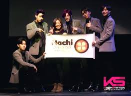 Apink bnn (bomi & namjoo) apink joojirong (namjoo, eunji & chorong) apink yos (bomi, naeun & hayoung) pink paradise (2015) pink island (2015. Hachi E Mr Mr Grupo De Kpop Picture Of Hachi Crepe Cafe Sao Paulo Tripadvisor