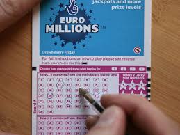 Convert lira to euros | try to eur latest currency exchange rates: Un Britanic A CaÈtigat Cel Mai Mare Premiu Din Istoria Loteriei Libertatea