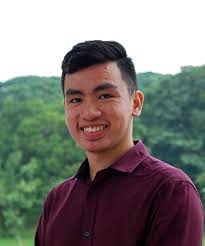 Aaron Viernes's Instagram, Twitter & Facebook