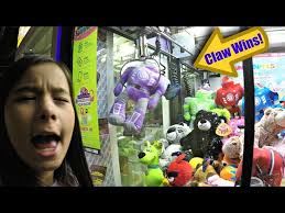 Claw Machine Power Ranger Toy Prize Wins Playing Skill Crane Game: Doc,  E.L., Rocky, Piper, M&M