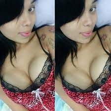 Contribuição Amadora Nacional - Samira Martins de 22 Aninhos Caiu na Net Se  Exibindo Peladinha e Mamando a Rola do Seu Ficante – RJ - Videos Porno  Carioca