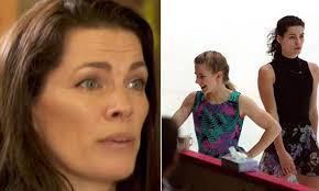 Tonya harding and nancy kerrigan's figure skating scandal of 1994 is back in the spotlight with the release of the movie i, tonya. Nancy Kerrigan Opens Up For First Time About Tonya Harding Attack 20 Years On Daily Mail Online