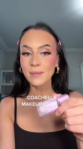 a lil coachella makeup look🎡