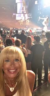 What a Great Start to our Mom-Son weekend in Boston!! Woke with a HUGE  smile that has very little to do with the Katy perry td Garden concert last  night.. Held on