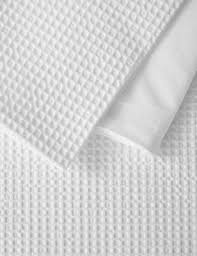 With a wonderfully soft 180 thread count, this pure cotton duvet cover features a textured waffle design. Pure Cotton Waffle Bedding Set M S