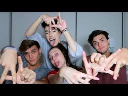 Gray Looks So Hot Dolan Twins Dolan Twins Youtube Sisters