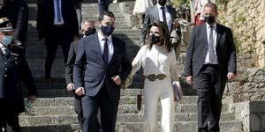 Σπάνια εμφάνιση στα βόρεια προάστια. Gianna Aggelopoyloy Apo To Iefimerida Gr