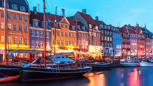Sousedí po souši s německem, hlavní město kodaň. Dansko Europa Pravda Sk