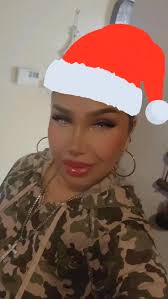 Spreading some holiday cheer!! 😋 🎅 🎄