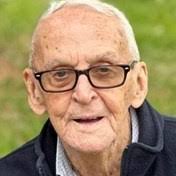 Wayne Halstead's Instagram, Twitter & Facebook