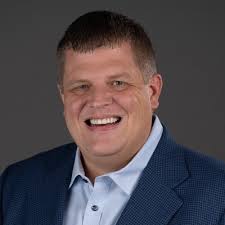 Travis Dobbins, Chief Technology Officer, joins the Quarter Century Club at  Valvoline Inc.!