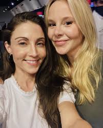 Mary Padian (@marypadian) • Instagram photos and videos