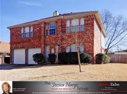 Spacious Home In Established Neighborhood In The Flower Hill Subdivision In Rowlett Tx With Open Floorplan D Solar Screens New Homes For Sale Radiant Barrier
