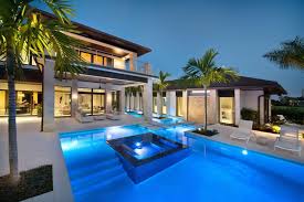 À partir de 217 €. Prestigieuse Maison De Vacances En Floride Vivons Maison
