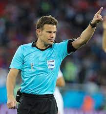 Liste der schiedsrichter, die in dieser saison gepfiffen fußballdeutschland bundesliga 2020/2021schiedsrichter. Felix Brych Wikipedia