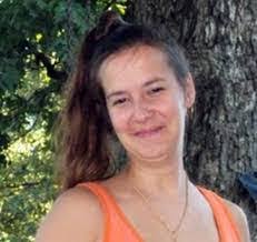 Angelique Lynn's Instagram, Twitter & Facebook