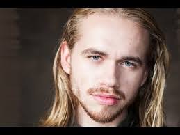 Pat Shields's Instagram, Twitter & Facebook